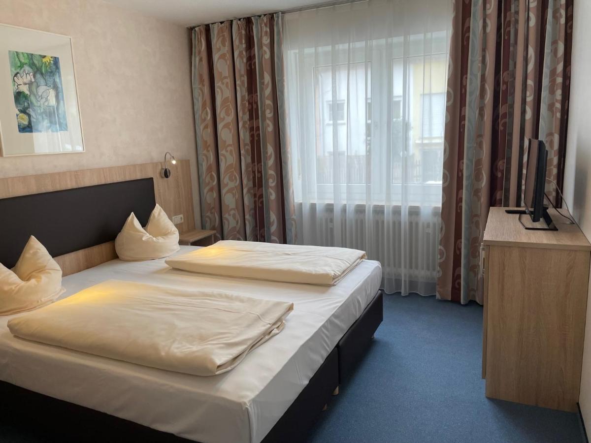 Hotel Apollo Garni Ratisbonne Extérieur photo
